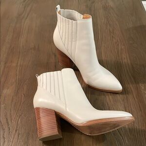 Marc Fisher LTD Alva Ivory Leather Boot, worn 1x, Size 8.5
